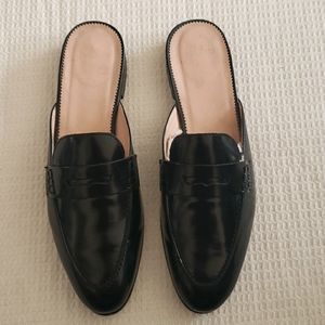 JCrew Woman's Loafer Mules Slides Patent Black